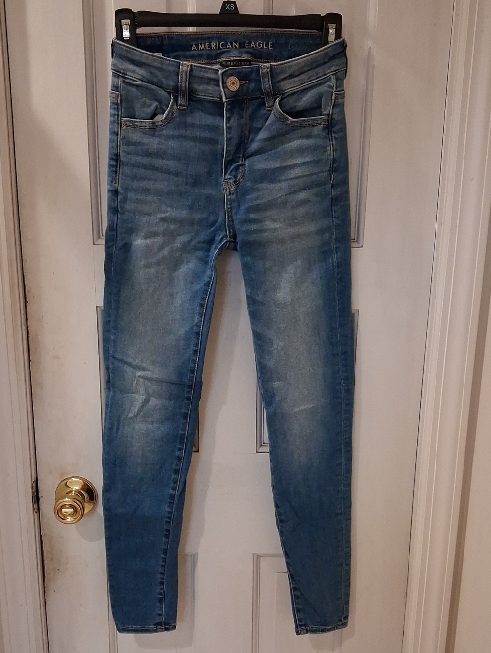 American Eagle Outfitters Light Blue Skinny Jeans